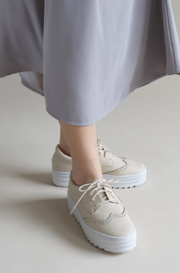 Whitney Leather Sneakers (Beige) - Our Daily Avenue